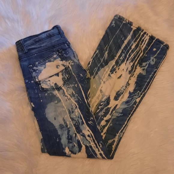 Distressed Machine Splatter Painted Jeans - Picture 12 of 16